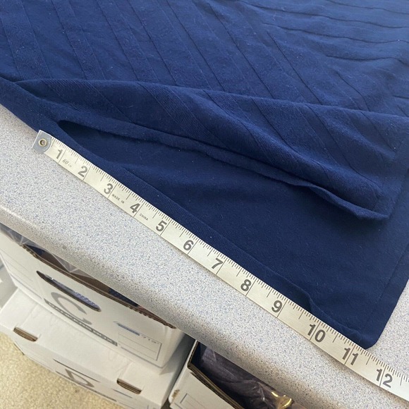 WHBM Sz Medium Textured Knit Sleeveless Sweater Tunic Side Slits Blue Geometric - Picture 12 of 13